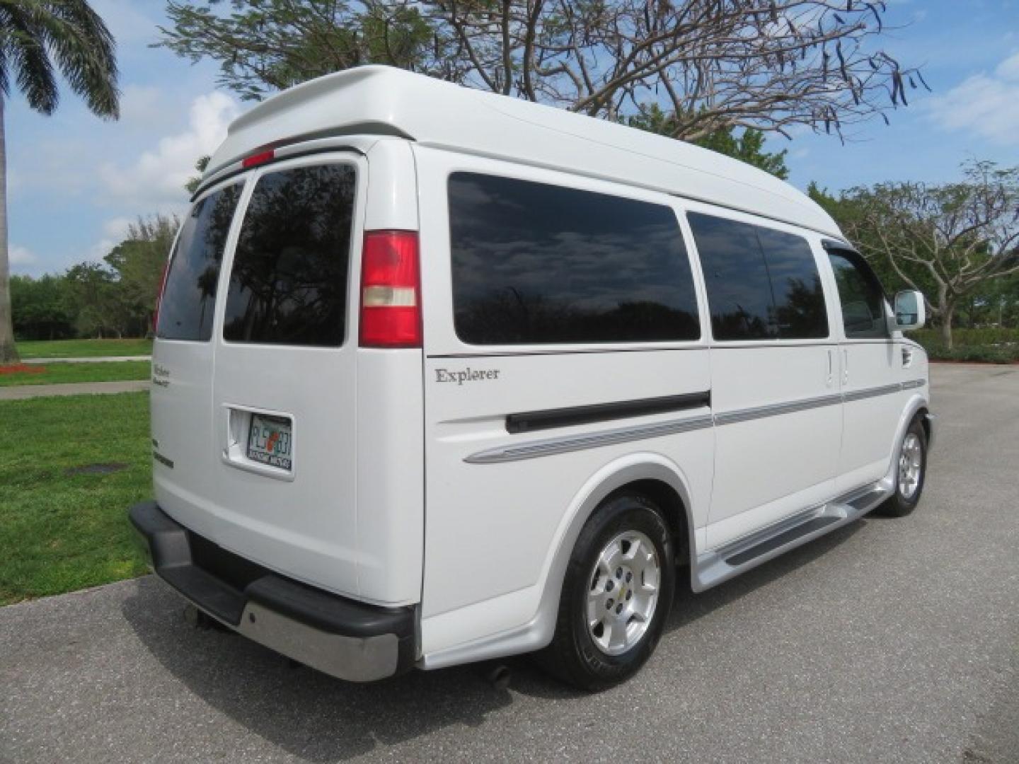 2010 White /Gray Chevrolet Express (1GNUGCD48A1) , located at 4301 Oak Circle #19, Boca Raton, FL, 33431, (954) 561-2499, 26.388861, -80.084038 - You are looking at a Gorgeous 2010 Chevy Express Handicap Wheelchair Conversion Van Explorer Limited SE with 31K Original Miles, Braun Century 750lb Side Entry Wheelchair lift, Tie Down System in the Floor, Rear Entertainment with Flat Screen TV/DVD, Leather Interior, Rear Power Folding Bench Seat/b - Photo#17